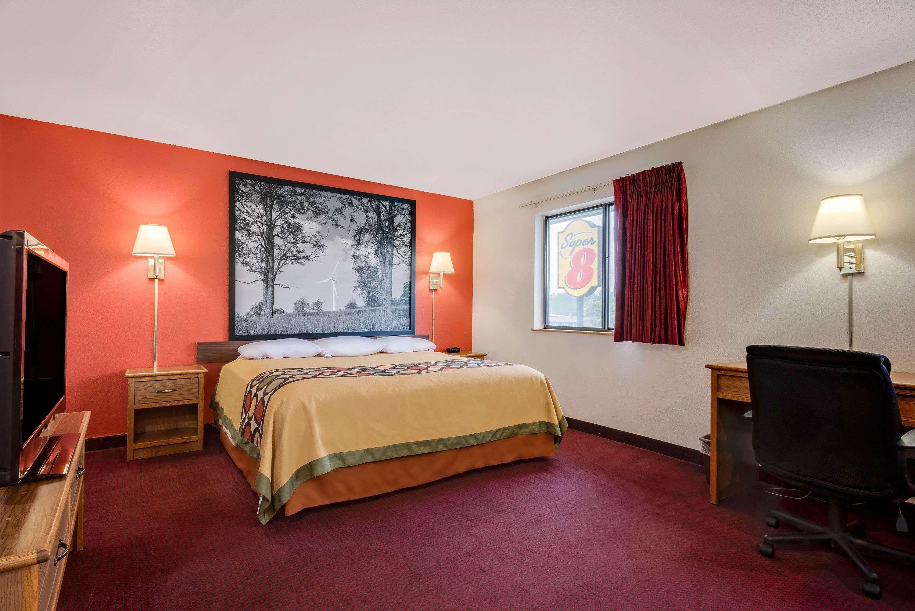 Super 8 Martinsburg Otel Dış mekan fotoğraf